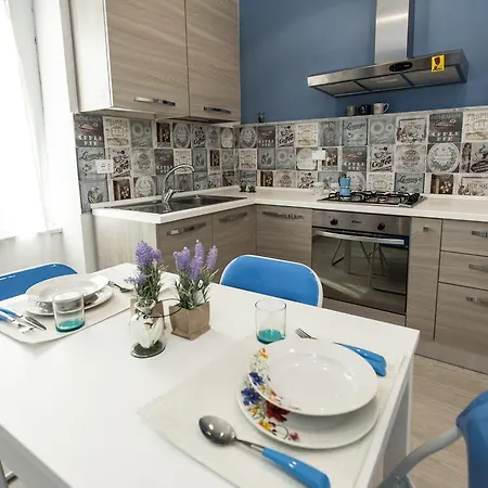 Byron & Shelley 斯培西亚